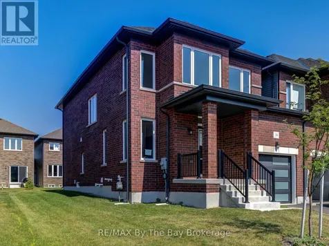 39 Lisa Street Wasaga Beach ON L9Z 1J9