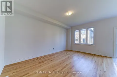 39 Lisa Street Wasaga Beach ON L9Z 1J9