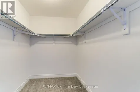 39 Lisa Street Wasaga Beach ON L9Z 1J9