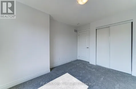 39 Lisa Street Wasaga Beach ON L9Z 1J9