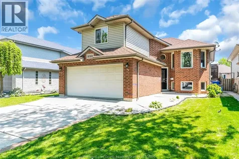 992 Whistler Court Windsor ON N8P 1L2