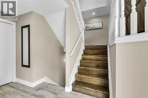992 Whistler Court Windsor ON N8P 1L2