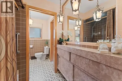 2360 Leonard Road Windsor ON N8W 4L7