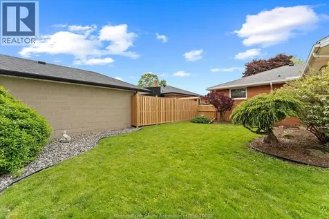2360 Leonard Road Windsor ON N8W 4L7