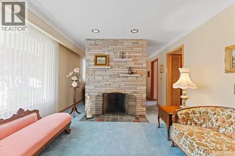 2360 Leonard Road Windsor ON N8W 4L7