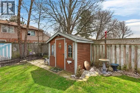 23 Juliebeth Drive Hamilton ON L9B 2N6