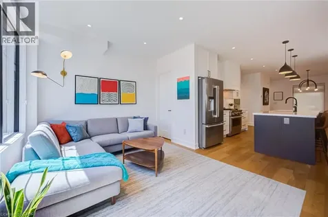 103 Harcourt Avenue Toronto ON M4J 1J3
