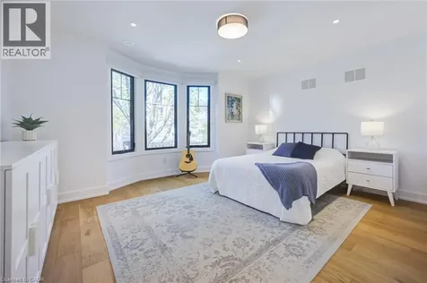 103 Harcourt Avenue Toronto ON M4J 1J3
