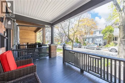 103 Harcourt Avenue Toronto ON M4J 1J3