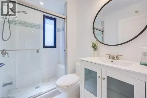 103 Harcourt Avenue Toronto ON M4J 1J3