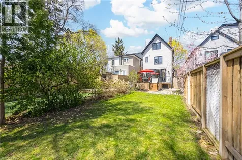 103 Harcourt Avenue Toronto ON M4J 1J3