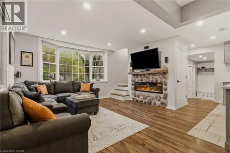 1262 Hidden Valley Road Burlington ON L7P 0T5