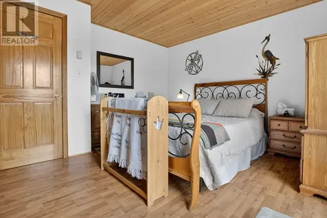 2359 Nepewassi Lake Road Markstay ON P0M 2G0