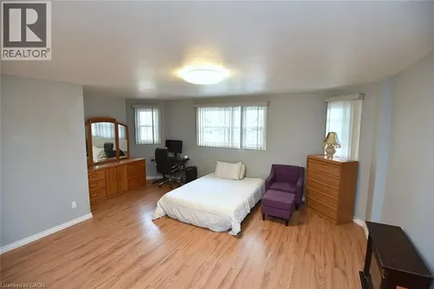126 Bastille Street Hamilton ON L9B 2G9