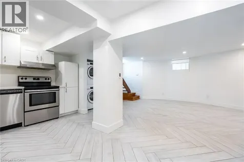 137 Sherman Avenue South Hamilton ON L8M 2R1