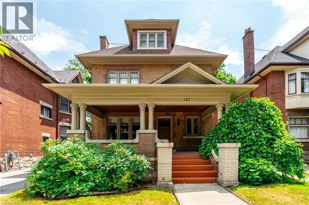 137 Sherman Avenue South Hamilton ON L8M 2R1