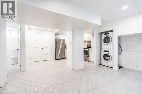137 Sherman Avenue South Hamilton ON L8M 2R1