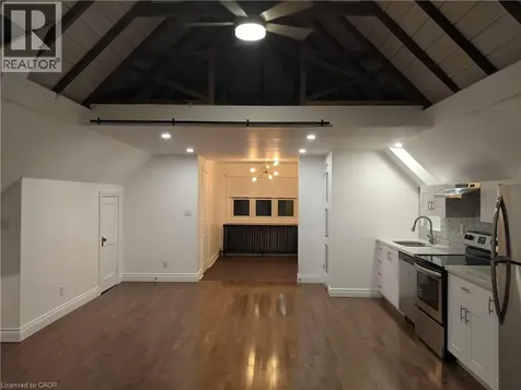 137 Sherman Avenue South Hamilton ON L8M 2R1