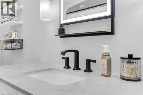 4005 Kilmer Drive Burlington ON L7M 4M2