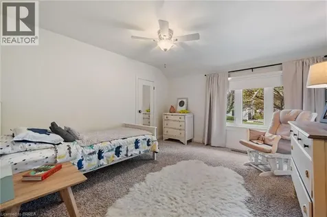 35 Golfdale Road Brantford ON N3T 5H6