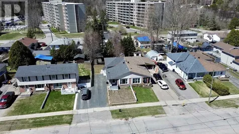 54A Washington Crescent Elliot Lake ON P5A 2L7