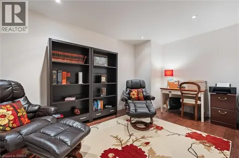 10 Gaywood Gardens Brantford ON N3T 5J8