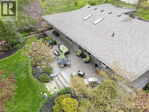10 Gaywood Gardens Brantford ON N3T 5J8