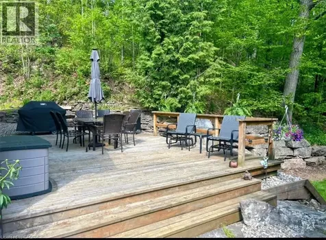 1333 Hidden Valley Road Burlington ON L7P 0T5