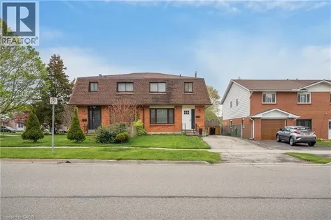 133 Elm Ridge Kitchener ON N2N 1J3