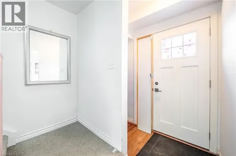 133 Elm Ridge Kitchener ON N2N 1J3