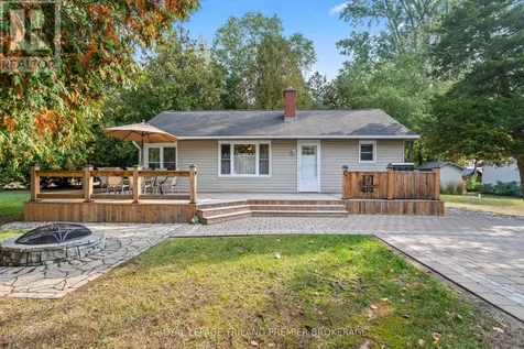9632 Beachway Drive Lambton Shores ON N0N 1J3