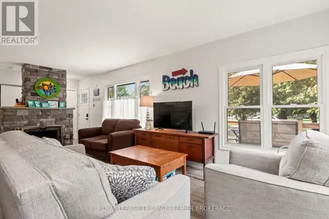 9632 Beachway Drive Lambton Shores ON N0N 1J3