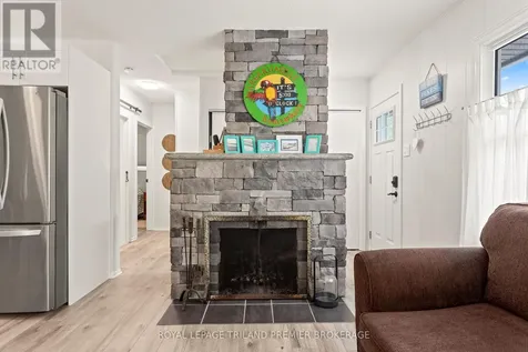 9632 Beachway Drive Lambton Shores ON N0N 1J3