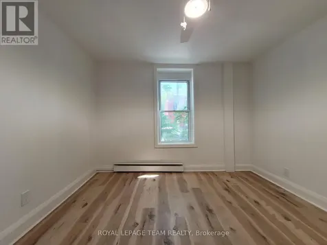 147 St Andrew Street Ottawa ON K1N 5G3