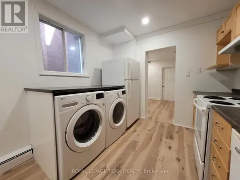147 St Andrew Street Ottawa ON K1N 5G3