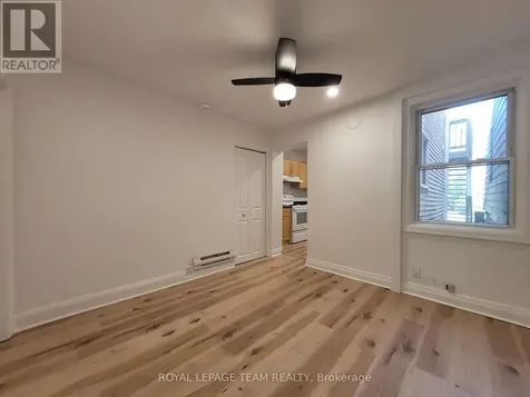 147 St Andrew Street Ottawa ON K1N 5G3