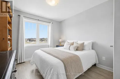 219 Liebe Terrace Ottawa ON K2J 6R9