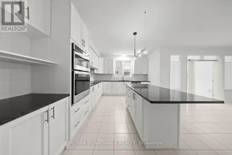 333 Haliburton Heights Ottawa ON K2V 0G2