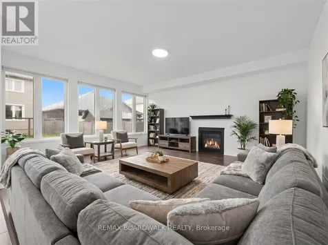 333 Haliburton Heights Ottawa ON K2V 0G2