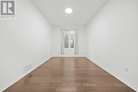 333 Haliburton Heights Ottawa ON K2V 0G2