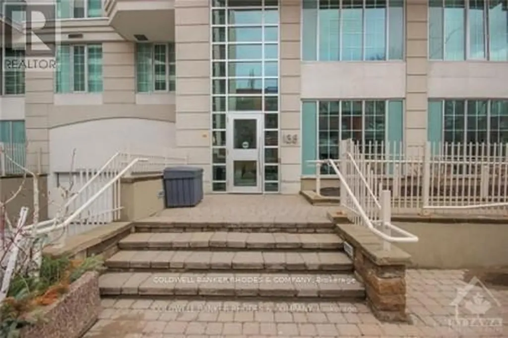 138 Somerset Street Ottawa ON K2P 0A3