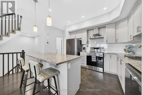 32 Verglas Lane Ottawa ON K1W 0P5
