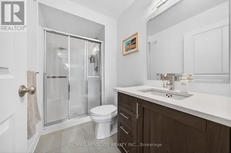 32 Verglas Lane Ottawa ON K1W 0P5