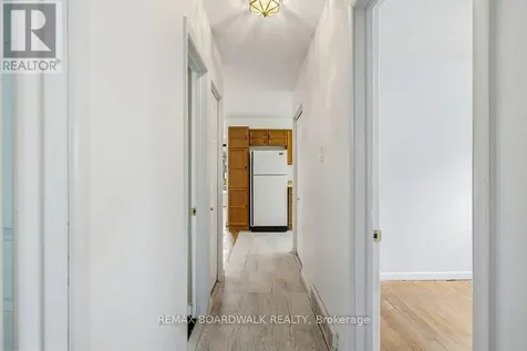 1274 Maitland Avenue Ottawa ON K2C 2C6