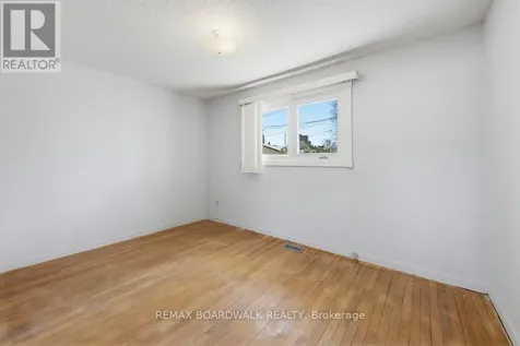 1274 Maitland Avenue Ottawa ON K2C 2C6