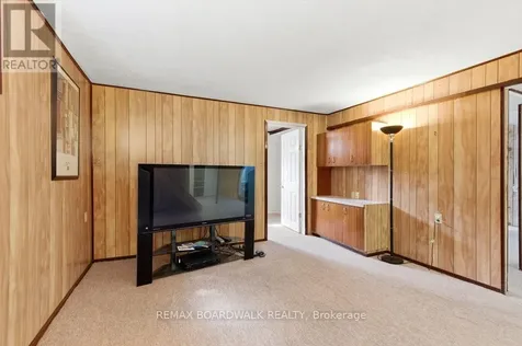 1274 Maitland Avenue Ottawa ON K2C 2C6