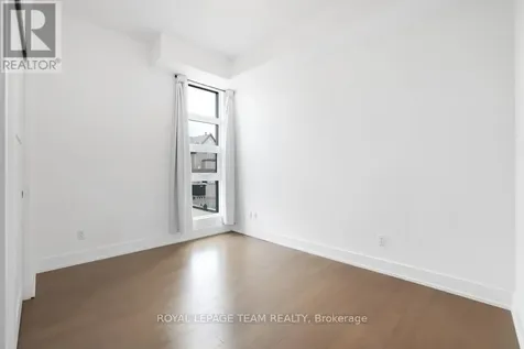 101 Pinhey Street Ottawa ON K1Y 1T7