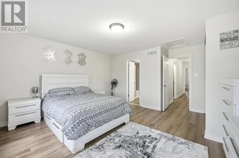 2341 Esprit Drive Ottawa ON K4A 0T4