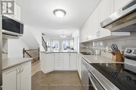 2341 Esprit Drive Ottawa ON K4A 0T4