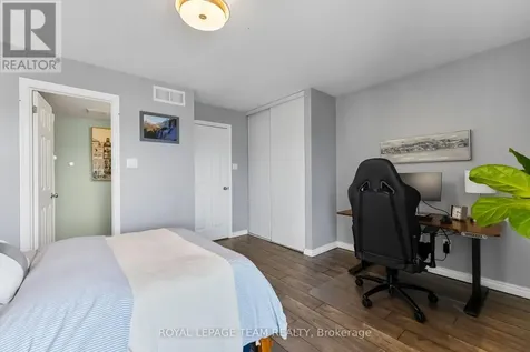 368 Crownridge Drive Ottawa ON K2M 3A4